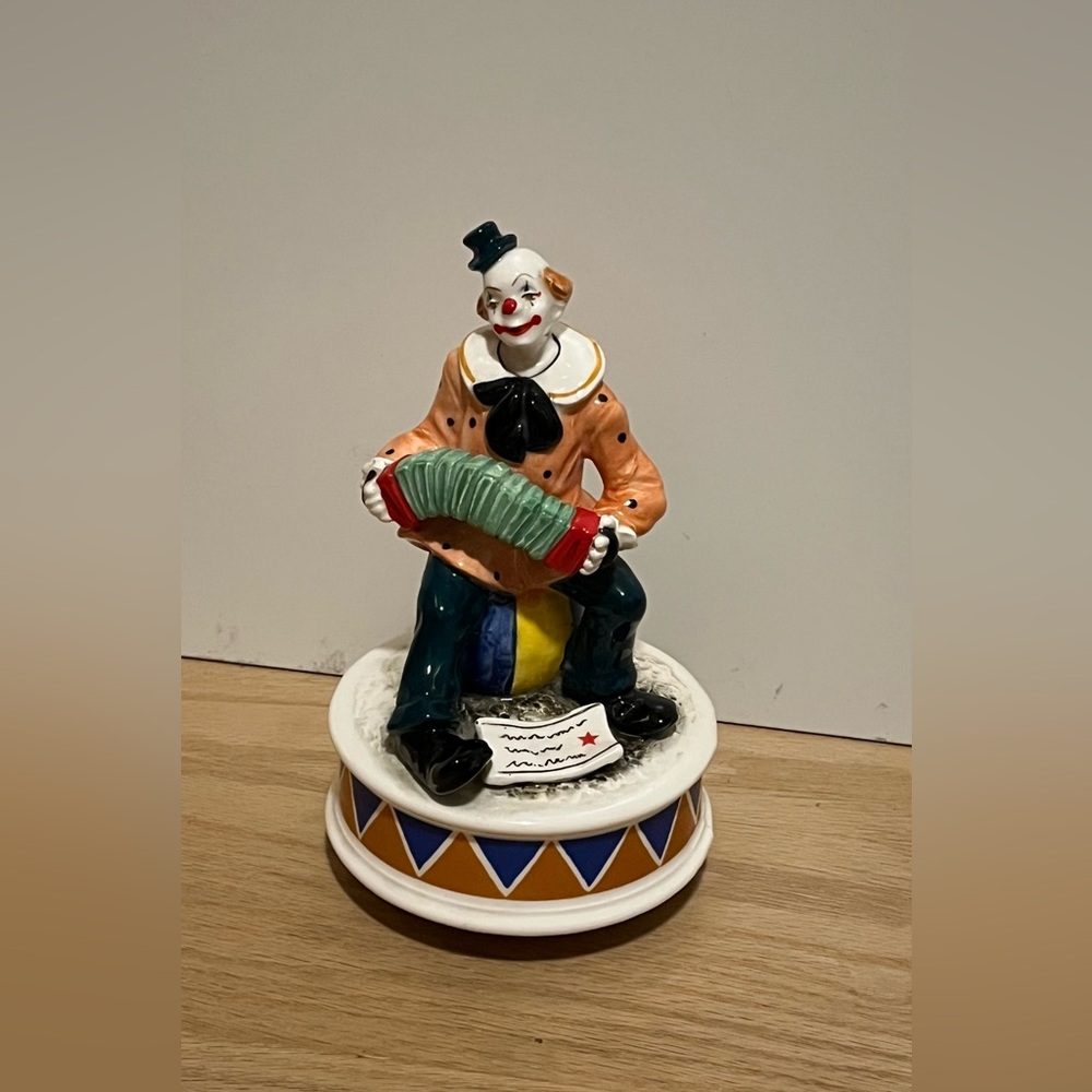 Vintage SCHMID Hand Painted Porcelain Music Box with Clown